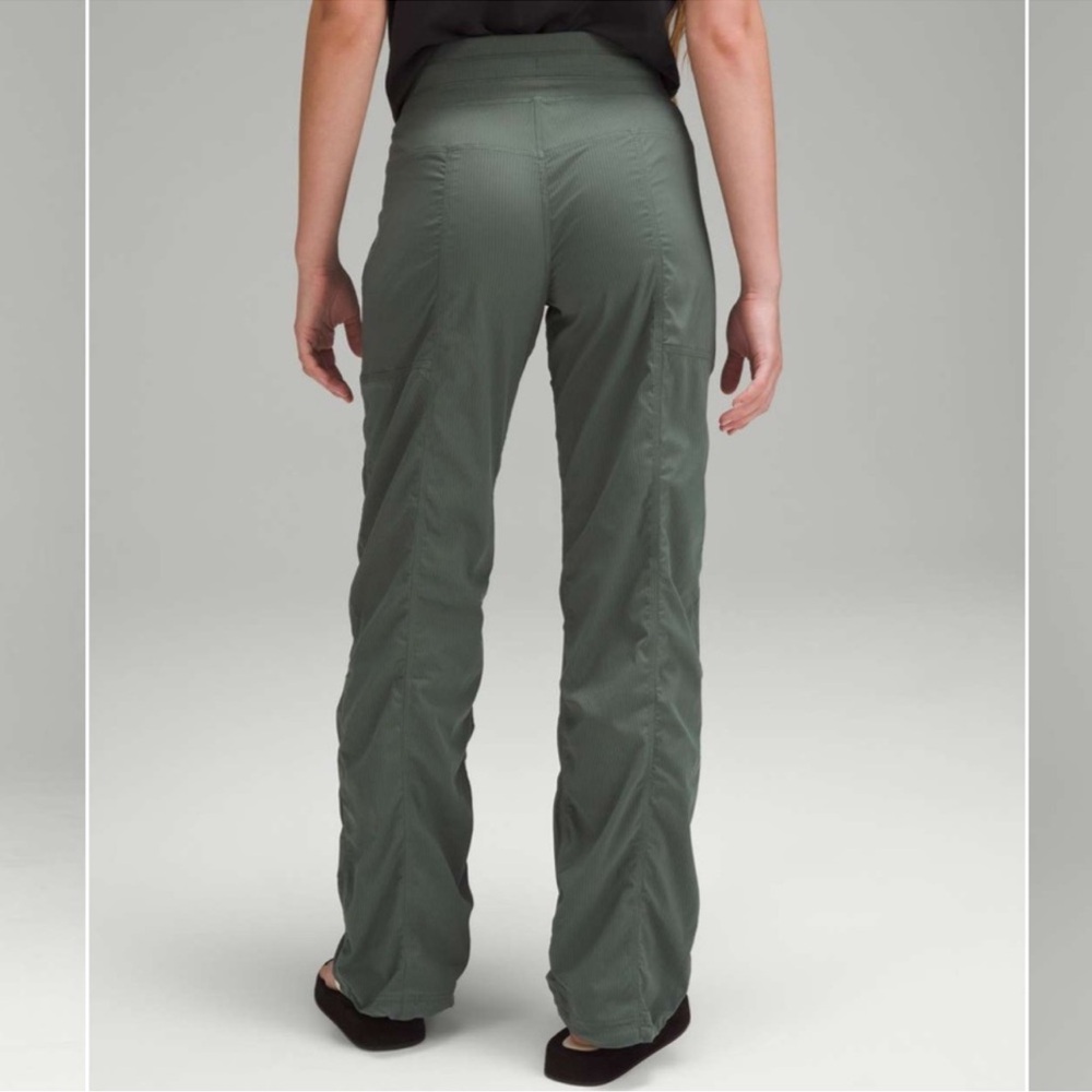 LULULEMON Dark Forest Dance Studio Mid Rise Jogger Size 4 - Picture 2 of 7